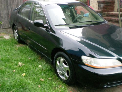 2000 Honda Accord EX Sedan 4-Door 2.3L, image 4