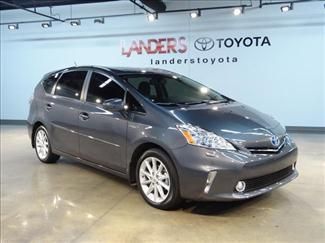 2012 gray prius v!