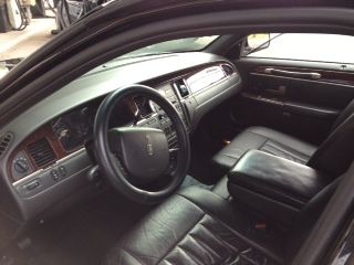 2007 Lincoln Town car Signature Black on Black Great Condition FL Car, US $6,200.00, image 3