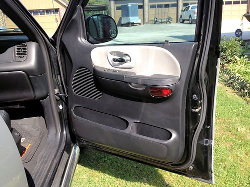 2003 Ford F-150 Harley Davidson Anniversary Truck, image 9