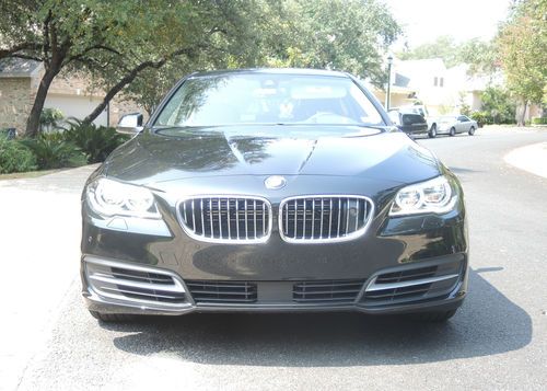 2014 bmw 550i turbo 4.4l v8 32v 445hp rear-wheel drive sedan premium