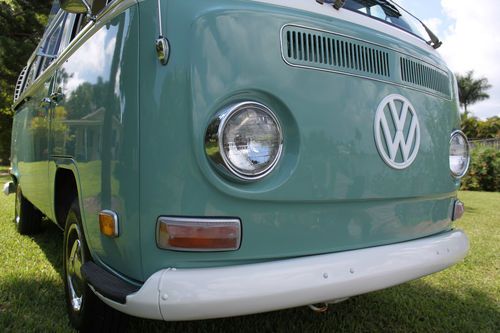 1971 vw deluxe bus transporter - sweet ride from vw family