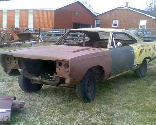 1969 plymouth roadrunner  h -code(hp big block), 4-speed, mopar, b-body