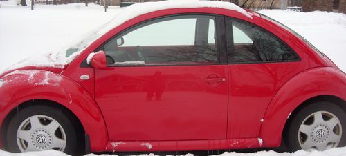 2001 volkswagen beetle glx hatchback 2-door 1.8, red, sunroof