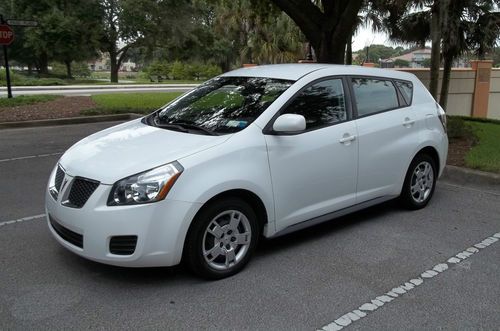 2009 pontiac vibe base wagon 4-door 2.4l