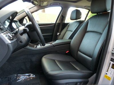 BMW 535i 5 Series NAV Navigation Premium Package Convenience Package Warranty, image 29
