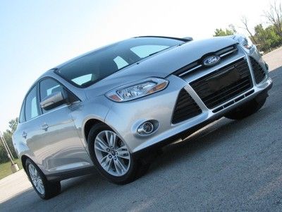 2012 ford focus sel my ford touch sync flexfuel bluetooth 27/37 mpg sony system