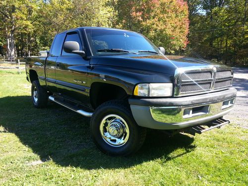 1999 dodge ram 2500 quad cab 5.9l v-8 short bed