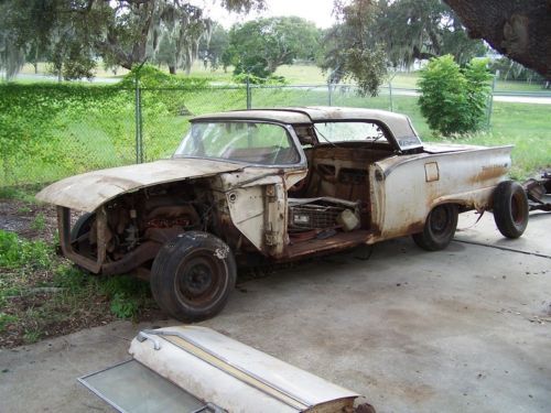 1957 Ford Skyliner Clean title, image 2