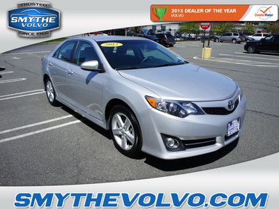 Se, touch screen, clean, one owner, alloy wheels, bluetooth, warranty