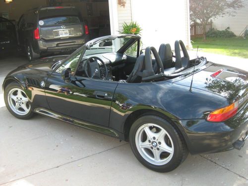 1999 bmw z3 roadster convertible 2-door 2.3l