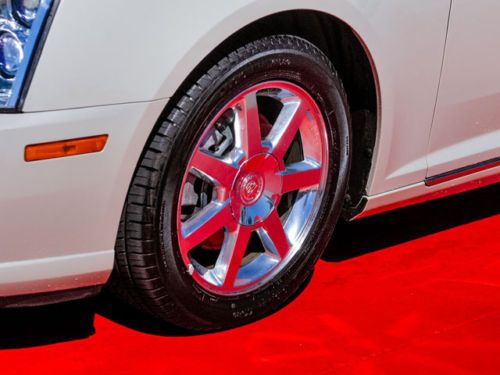 STS LEATHER MOONROOF NAVI BACK UP SENSORS HEATED SEATS, image 5