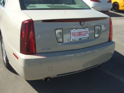 STS LEATHER MOONROOF NAVI BACK UP SENSORS HEATED SEATS, image 29