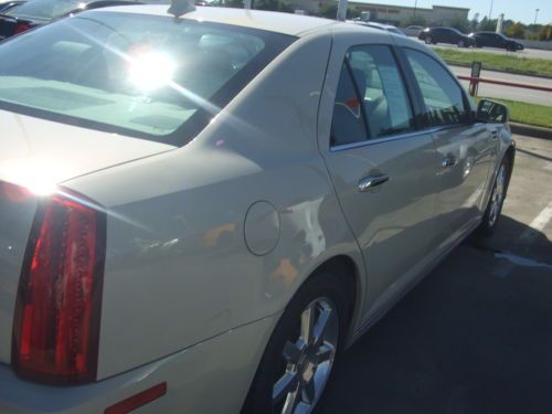 STS LEATHER MOONROOF NAVI BACK UP SENSORS HEATED SEATS, image 31