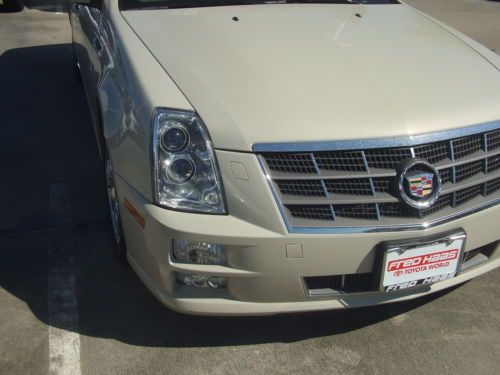 STS LEATHER MOONROOF NAVI BACK UP SENSORS HEATED SEATS, image 32