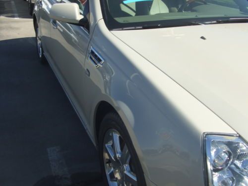 STS LEATHER MOONROOF NAVI BACK UP SENSORS HEATED SEATS, image 33