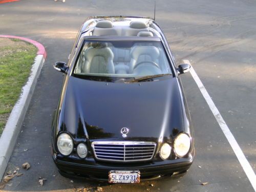 2002 mercedes-benz clk320 base convertible 2-door 3.2l