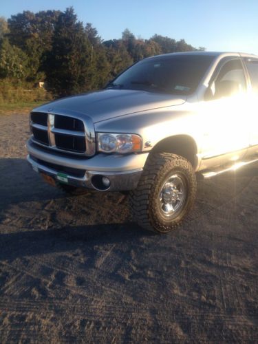 Dodge ram 2500 5.9 cummins turbo diesel 4x4 quad cab long bed