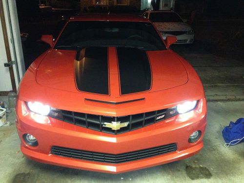 2010 chevrolet camaro ss coupe 2-door 6.2l