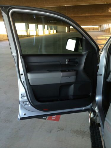 2013 Toyota Tundra DC 5.7L - Silver- 10k miles- *MINT* 80k Warranty! Must SEE!, US $27,000.00, image 19