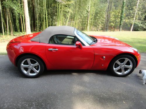 2007 pontiac solstice base convertible 2-door 2.4l