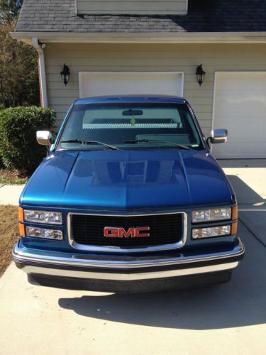 1988 gmc sierra 1500 pickup. new motor, new transmission, new body work. solid!
