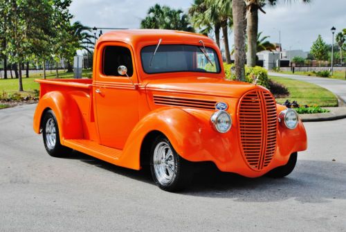 Must see drive this 1938 ford pick up streetrod 5.7 vortec a/c leather stunning