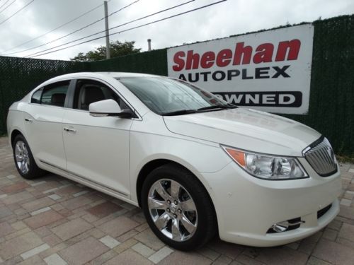 2012 buick lacrosse premium 3 - ultra clean only 14k  mi. nav &amp; lthr! automatic