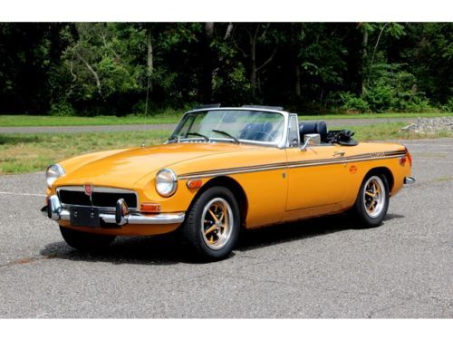 Nicest California Survivor Show Quality! Excellent Condition 73 MGB Convertible, US $13,900.00, image 4