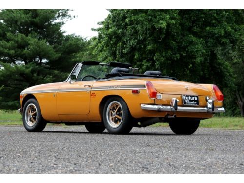 Nicest California Survivor Show Quality! Excellent Condition 73 MGB Convertible, US $13,900.00, image 8