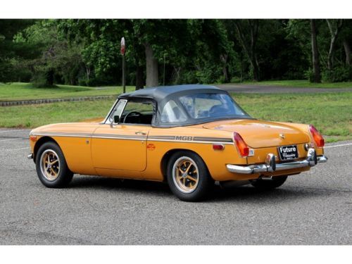 Nicest California Survivor Show Quality! Excellent Condition 73 MGB Convertible, US $13,900.00, image 17