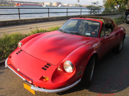 Ferrari dino 246 gts replica\kit on mazda mx5 donor