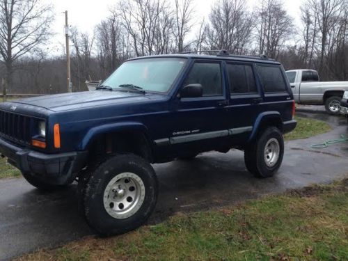 2000 jeep cherokee 4x4 many extras