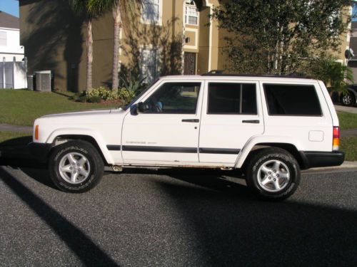 2000 jeep cherokee sport 4x4, 4 door, automatic, white in good condition