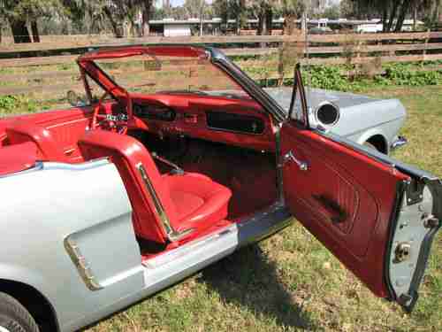1965 Ford Mustang Convertible, image 9