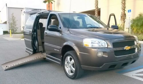 2008 chevrolet uplander lt wheelchair handicap 39k miles