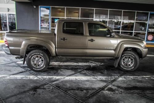PreRunner Truck 4.0L CD 6 Speakers AM/FM radio AM/FM/CD w/6 Speakers MP3 decoder, image 5
