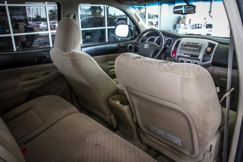 PreRunner Truck 4.0L CD 6 Speakers AM/FM radio AM/FM/CD w/6 Speakers MP3 decoder, image 23