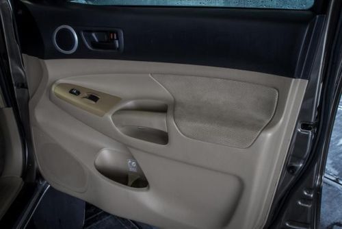 PreRunner Truck 4.0L CD 6 Speakers AM/FM radio AM/FM/CD w/6 Speakers MP3 decoder, image 25