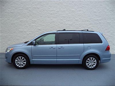 2012 volkswagen routan se alloy wheels low miles roof rack back up camera dvd