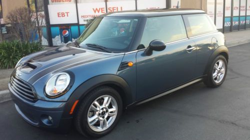 2011 Mini Cooper Base Hatchback 2-Door 1.6L, US $11,900.00, image 2