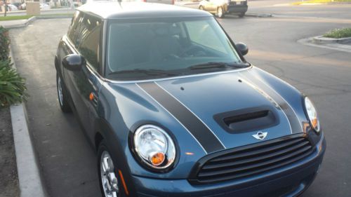 2011 Mini Cooper Base Hatchback 2-Door 1.6L, US $11,900.00, image 4