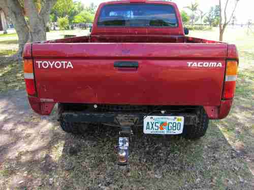1998 Toyota Tacoma 4X4, Lifted, ARB Lockers Front + Rear, Excellent drive train, image 6