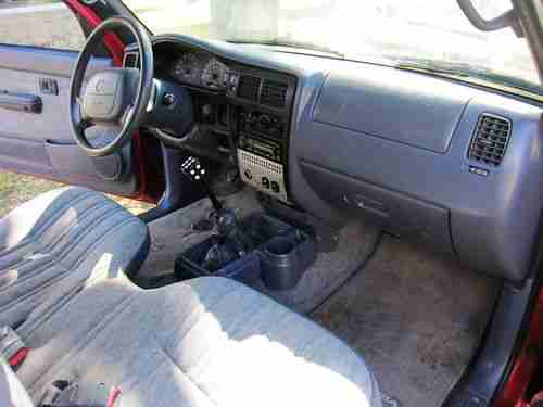 1998 Toyota Tacoma 4X4, Lifted, ARB Lockers Front + Rear, Excellent drive train, image 10