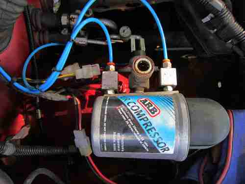 1998 Toyota Tacoma 4X4, Lifted, ARB Lockers Front + Rear, Excellent drive train, image 13