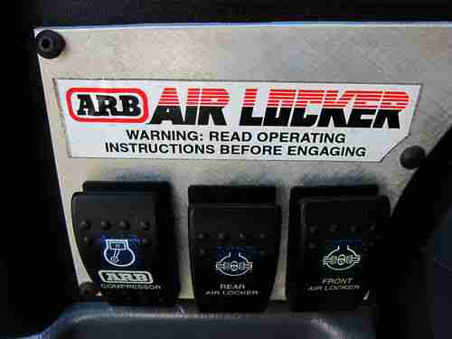 1998 Toyota Tacoma 4X4, Lifted, ARB Lockers Front + Rear, Excellent drive train, image 17