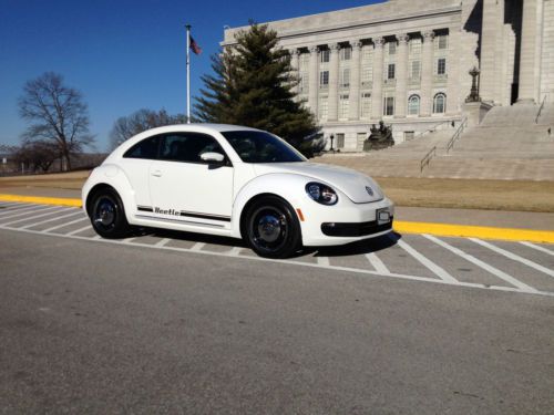 2012 volkswagen beetle 2.5l s automatic white vw bug offers accepted