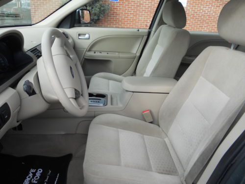 ONE OWNER LOCAL TRADE WE SOLD THIS VEHICLE NEW AND ALL SERVICE WAS DONE HERE!!, image 18