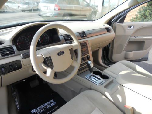 ONE OWNER LOCAL TRADE WE SOLD THIS VEHICLE NEW AND ALL SERVICE WAS DONE HERE!!, image 28