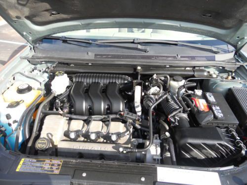 ONE OWNER LOCAL TRADE WE SOLD THIS VEHICLE NEW AND ALL SERVICE WAS DONE HERE!!, image 31